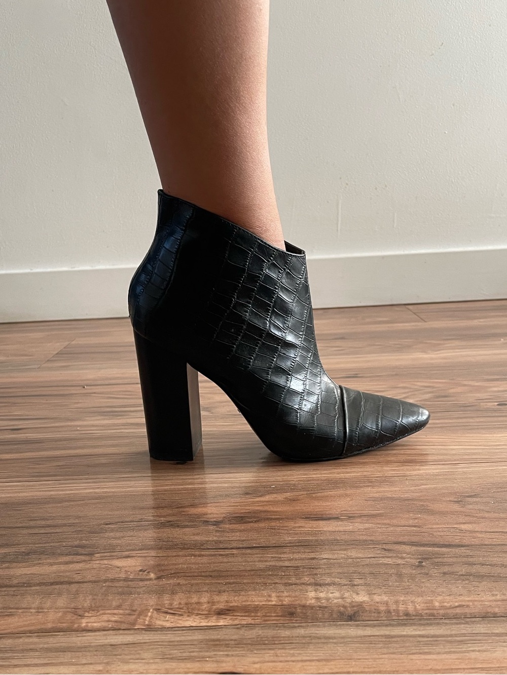 Pour La Victoire Black Croc-Embossed Pointed Toe Block Heel Ankle Boots